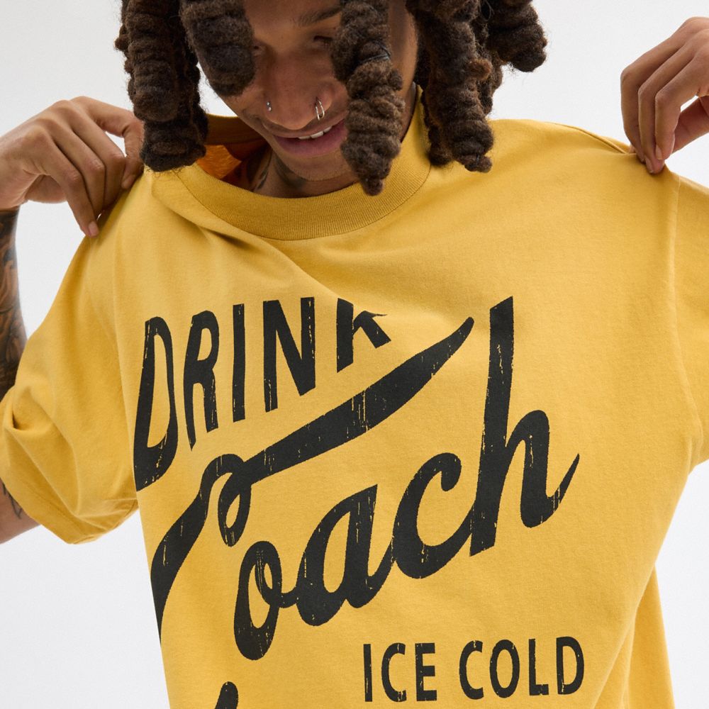 Coach Americana T Shirt Yellow | 280-FWUPEY