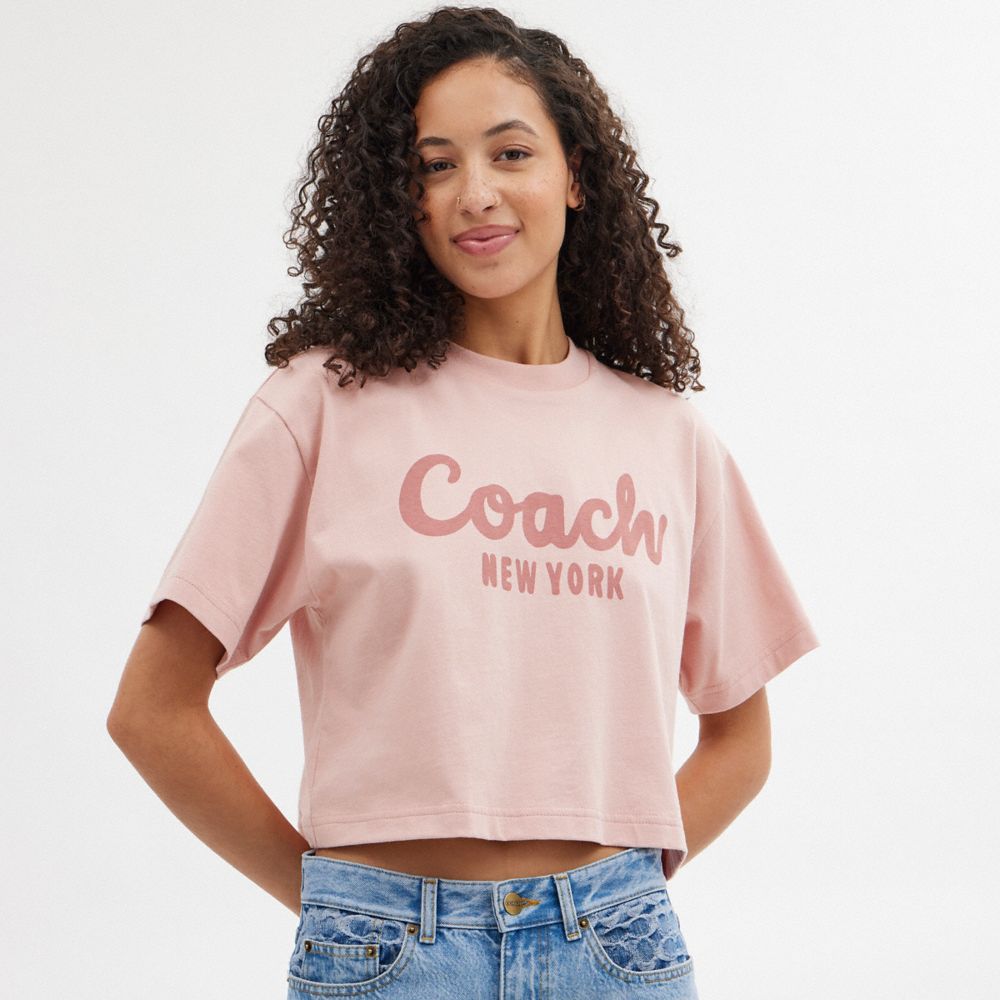 Coach Cursive Signature Cropped T Shirt Pink | 719-RZAHCD