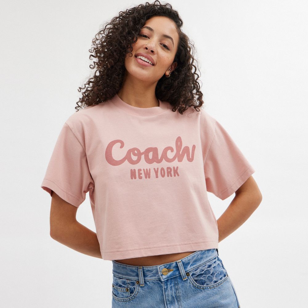 Coach Cursive Signature Cropped T Shirt Pink | 719-RZAHCD