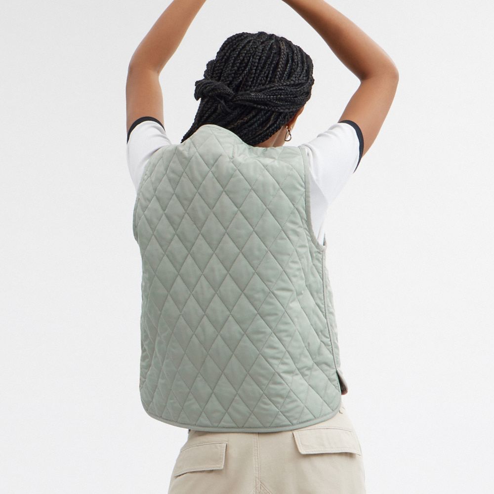 Coach Quilted Vest Green | 906-GXNJSI