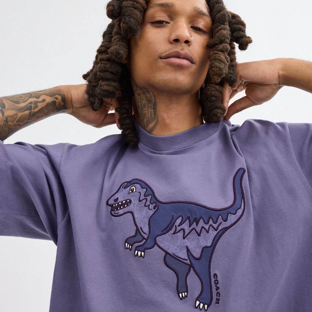 Coach Rexy T Shirt In Organic Cotton Purple | 753-WBNLEG